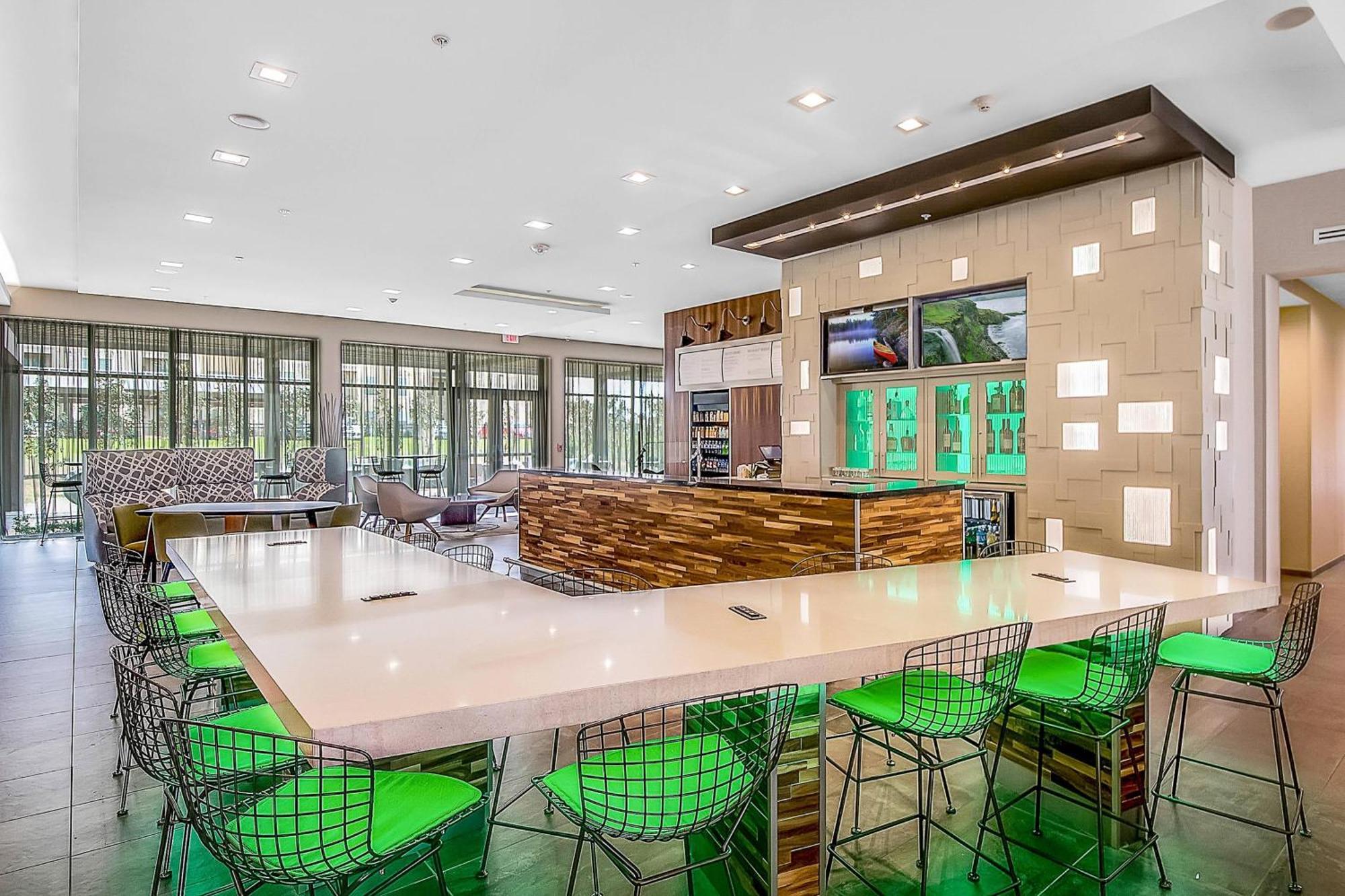 Отель Courtyard By Marriott Longview North Экстерьер фото